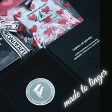 Load image into Gallery viewer, Valentine’s Day Signature Car Fragrance Gift Set-Made to Linger